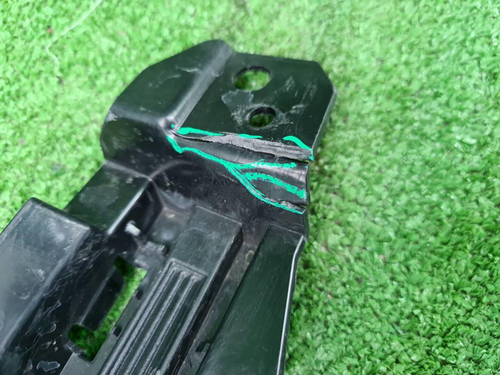 Накладка ПТФ правая Chery Tiggo 8 Pro Max (23-нв)