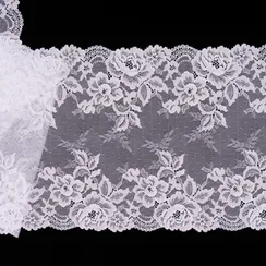 Кружево эластичное белое 23 см, букет
