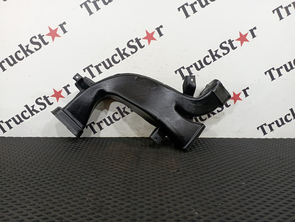 Воздуховод отопителя 2023г