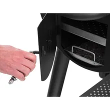 Угольная и дровяная гриль-коптильня Broil King Regal Offset 400