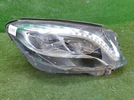 Битая Фара правая Mercedes S W222 (2013-2017) LED