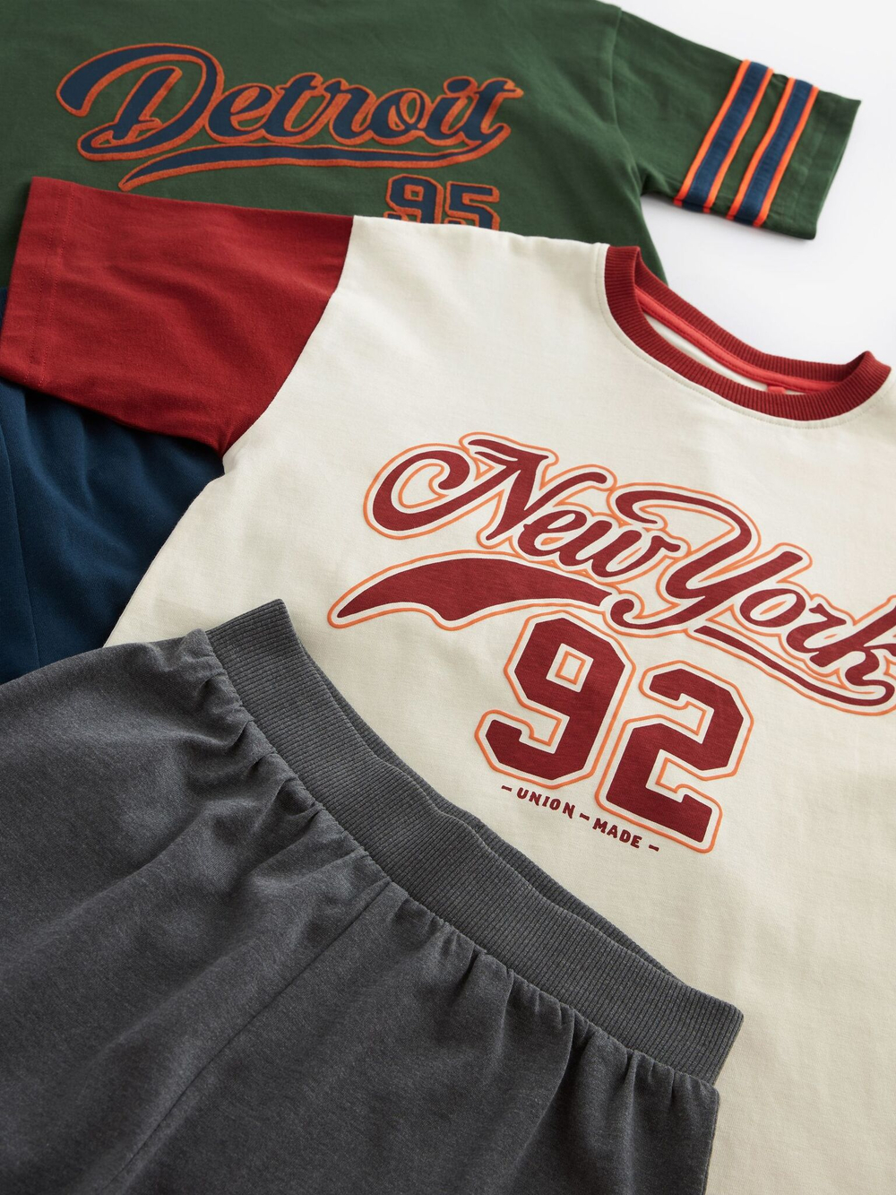 Пижама для мальчика Next 226-235, 2 шт., Молочный, Зеленый