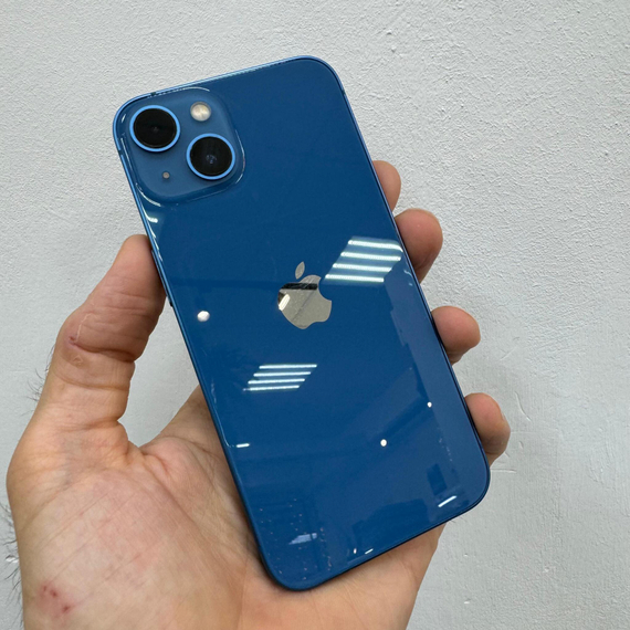 Apple iPhone 13 128gb АКБ 83%, синий (коробка)