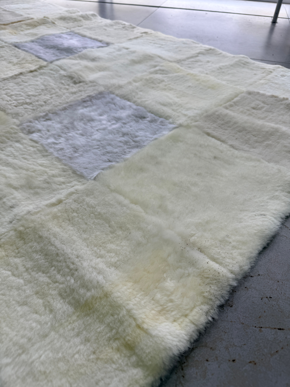 Ковер прямоугольный натуральный мех овчина, 200 х 160 см.