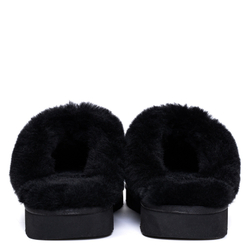 UGG Slippers Scufette Black