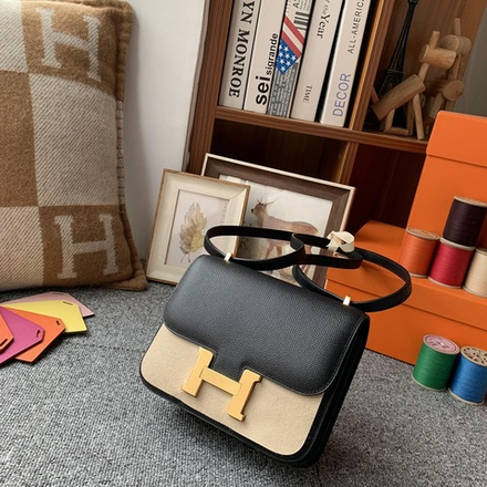 Hermes Constance 18
