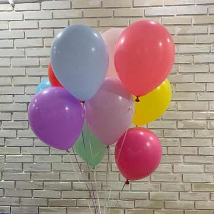 Связка ярких шаров 11шт