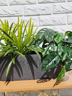 Искусственные зеленые растения 65см в длинном кашпо Лофт