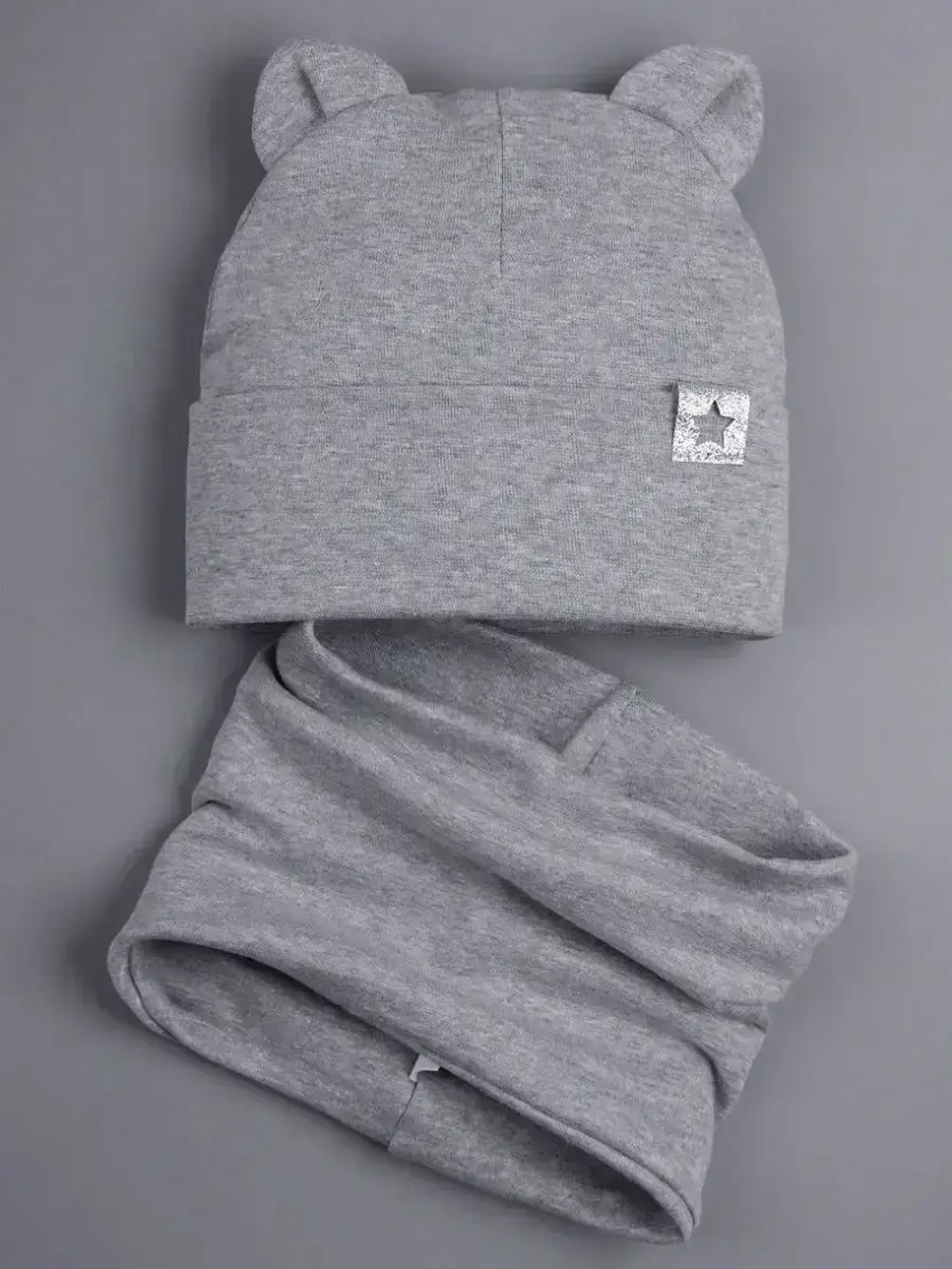 Шапка с ушками осенняя и снуд для детей