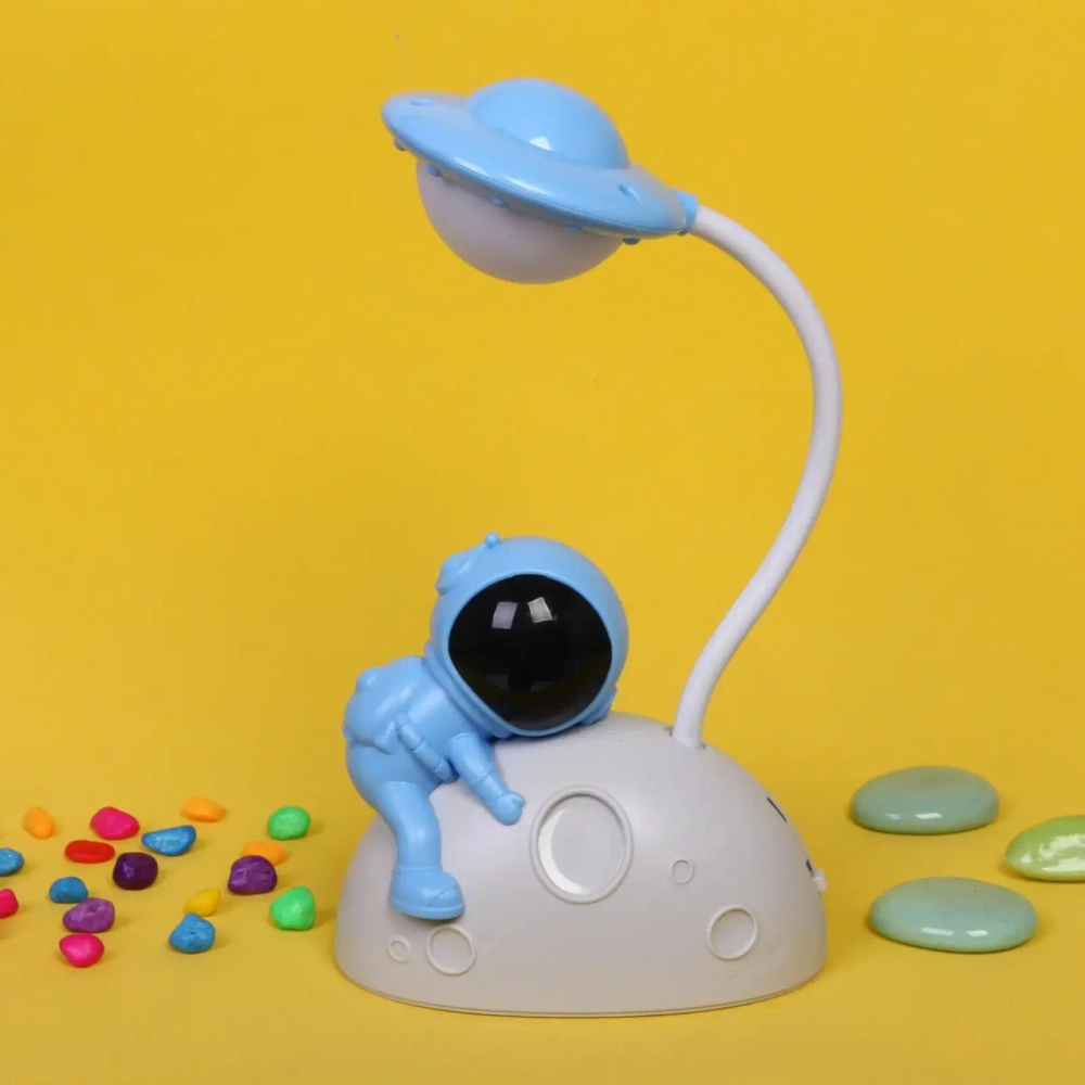 Светильник настольный «Cosmo-Любимая Луна» LED 28*11,5*7,5см USB 4v 3w, Бело-голубой