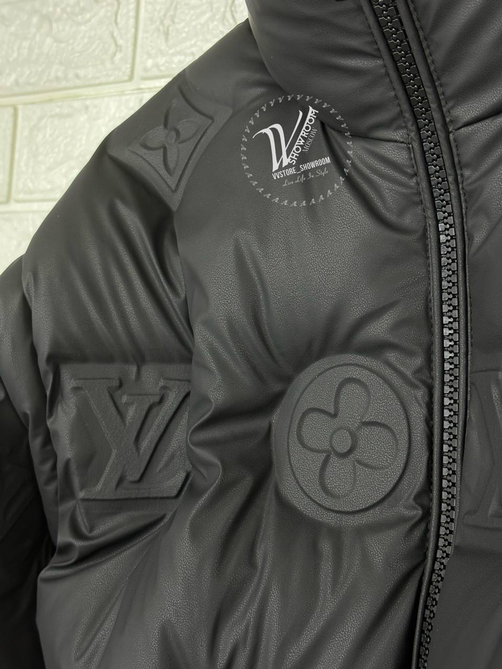 Пуховик Louis Vuitton Monogramm