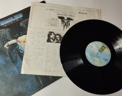 Винтажная виниловая пластинка LP Eagles One Of These Nights (Japan 1975) (No Obi) Hollywood Waltz P 10033Y