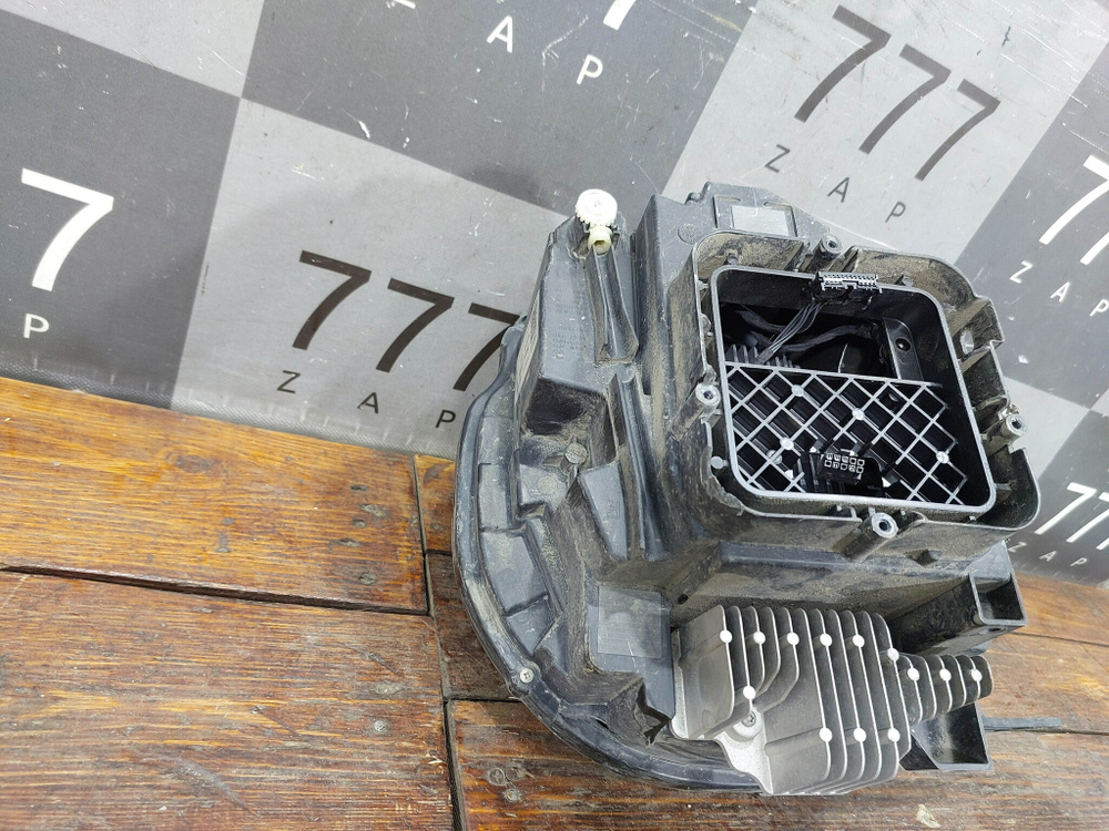 Фара правая LED Haval Dargo 22-нв Б/У Оригинал 4121101XKN04A