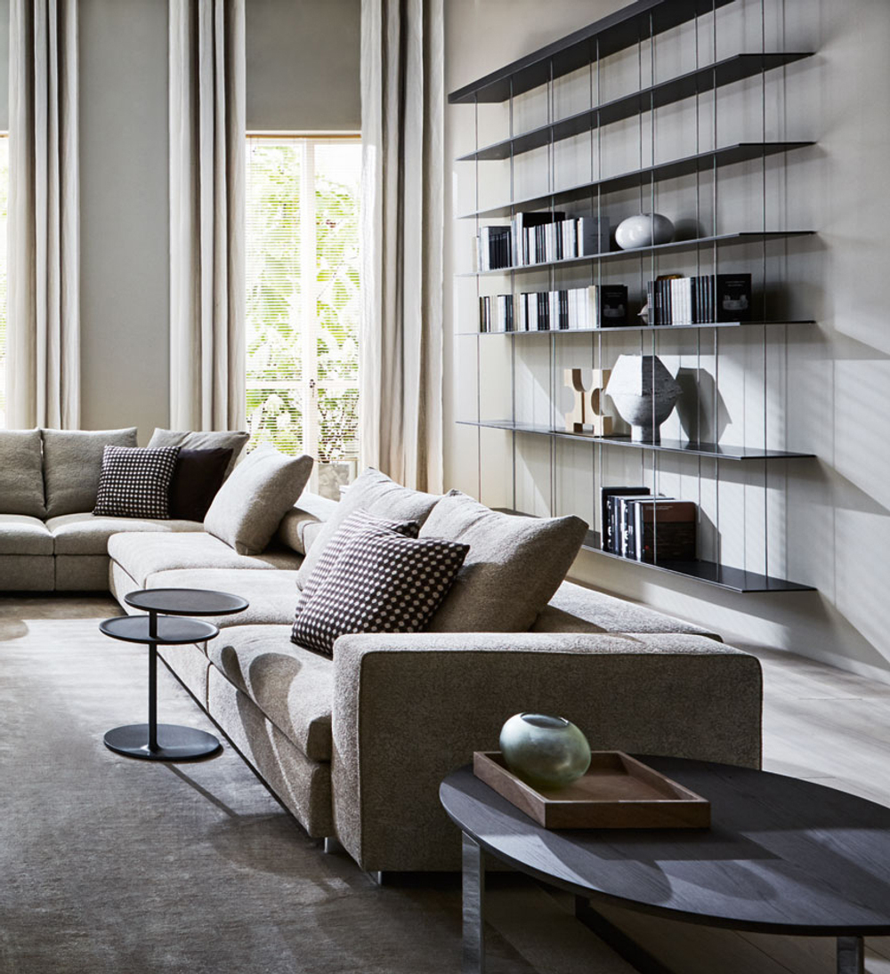 Стол малый Vicino MOLTENI цвет Pewter