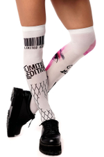 Белые гольфы с черно-розовым принтом (Цвет: белый)