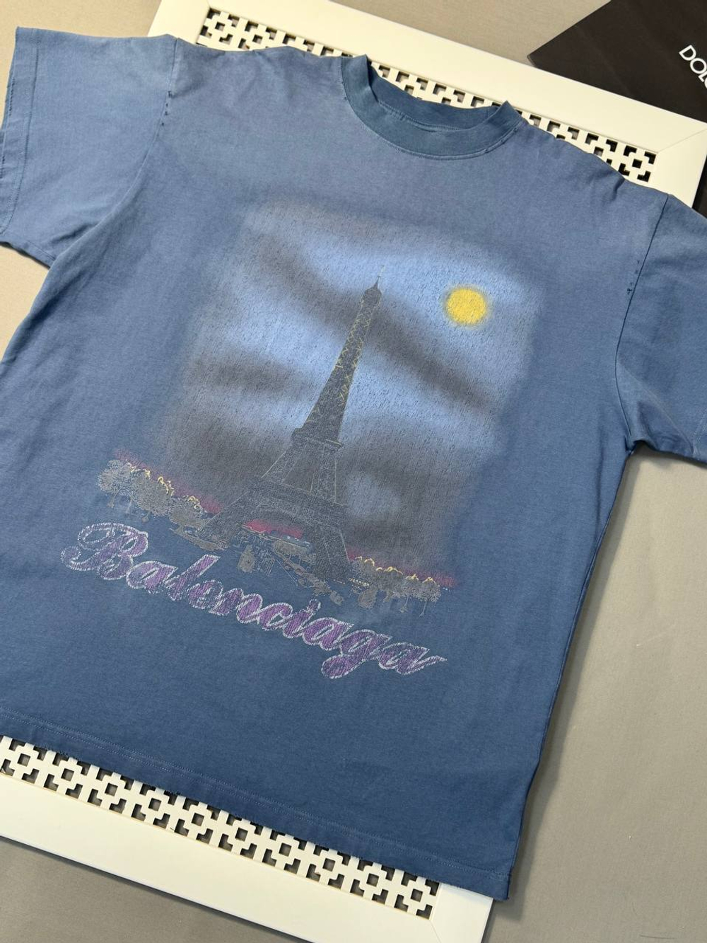 Футболка Balenciaga