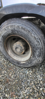 Shacman (Shaanxi) SX* 6x4 Седельный тягач SX42584V324 (Дизельный, 11,6 л, 423 л.с., МТ)