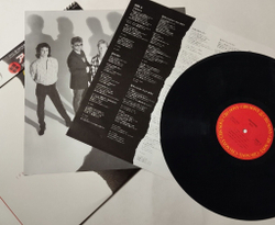 Винтажная виниловая пластинка LP Toto Isolation (Japan 1984) (Obi) 28AP 2929