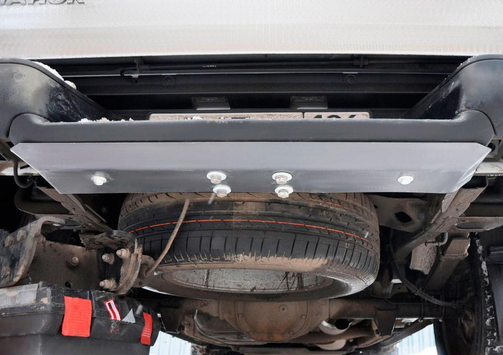 Защита заднего бампера Rival для Volkswagen Amarok (V - 2.0D) 2010-2019, алюминий 4 мм, с крепежом, 333.5841.1
