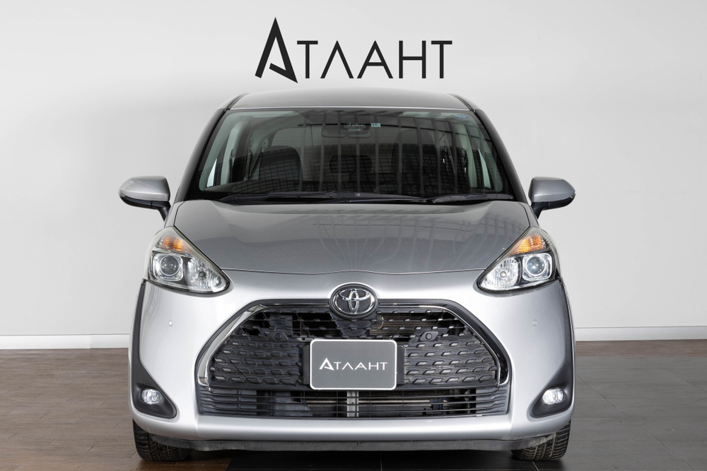 Toyota Sienta, 2018 год