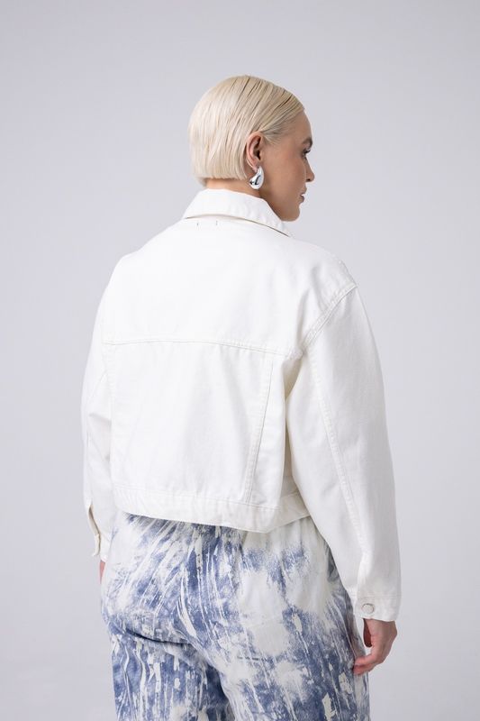 Джинсовая куртка укороченная, белый