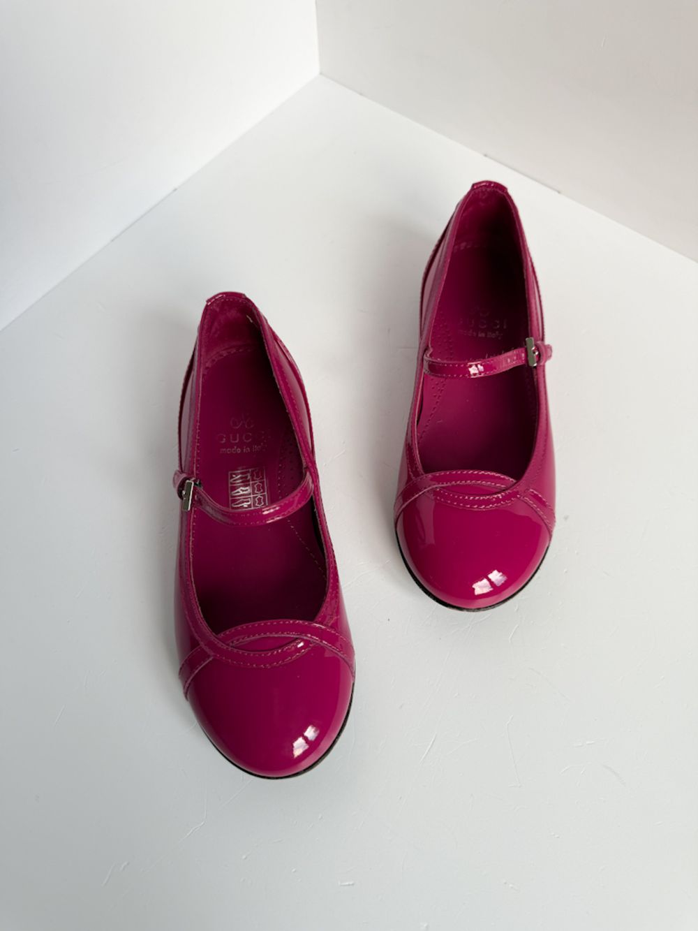 Лаковые туфли Gucci, 29