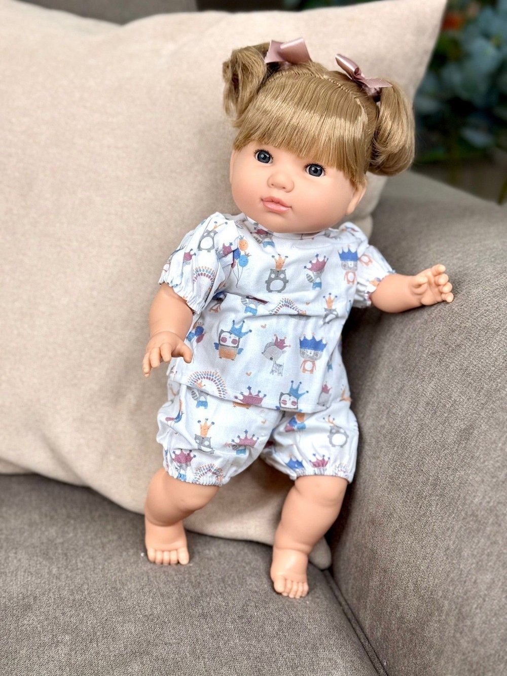 Кукла Berbesa мягконабивная 42см Sandra (4426S)