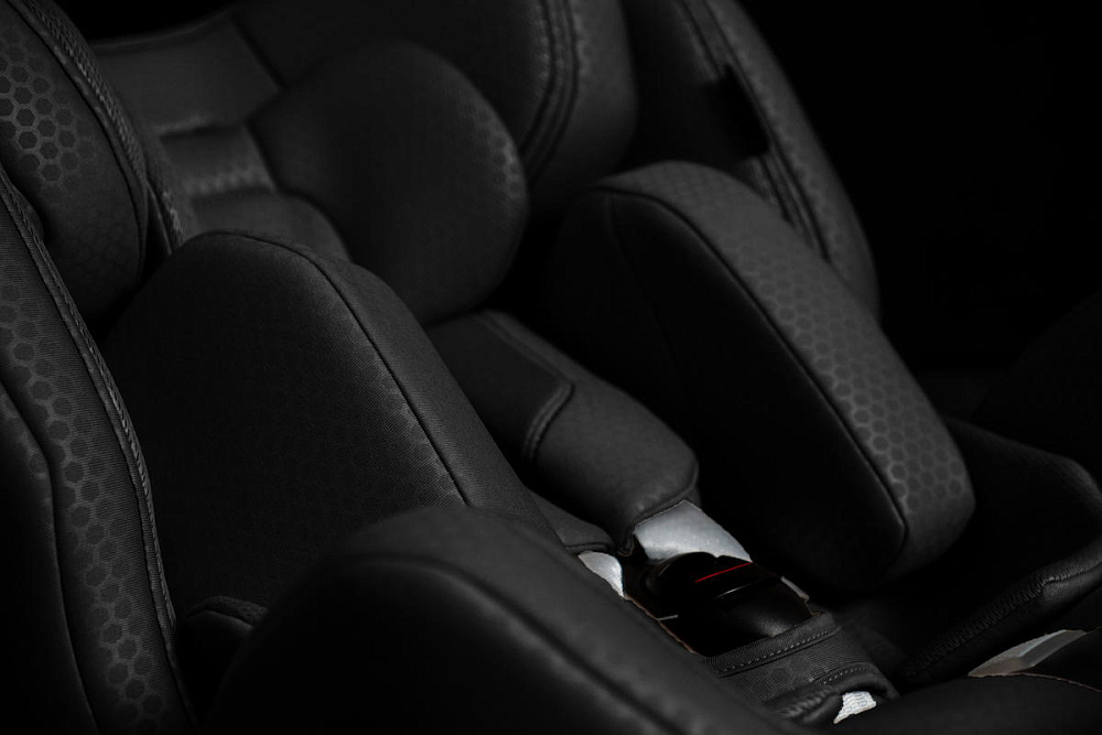 Автокресло Recaro Xenon 1 Fresh Black