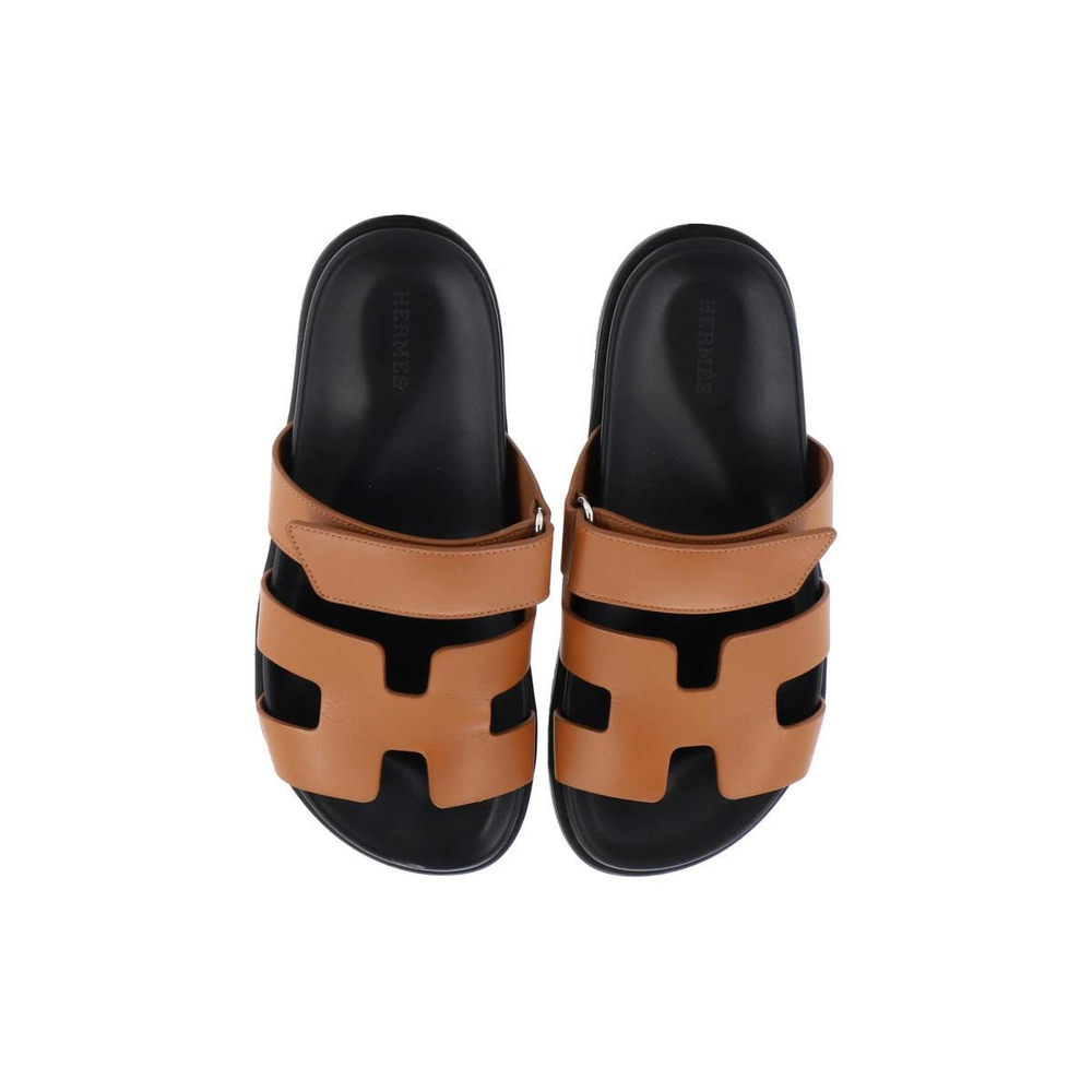 Hermes Chypre Chypre Leather Flat Velcro round Head fashion Sandals Women's Brown, H211114Z A3