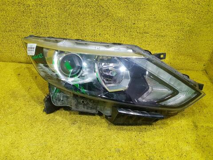 Битая Фара правая Nissan Qashqai J11 (2013-2019) галоген