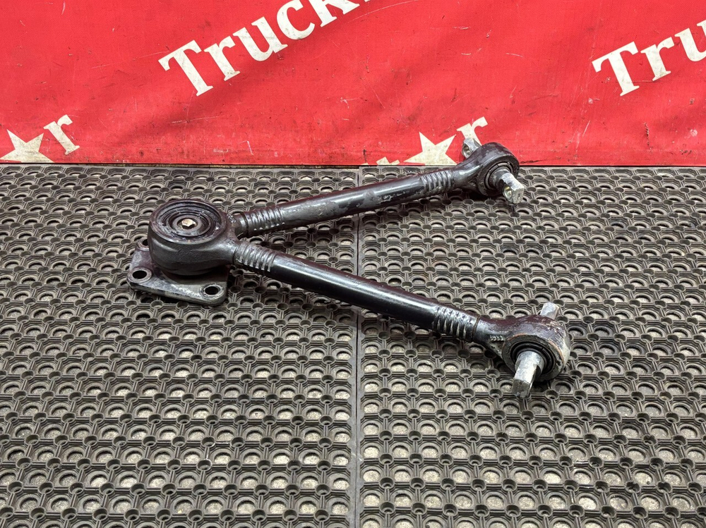 Тяга реактивная V-образная 2018г