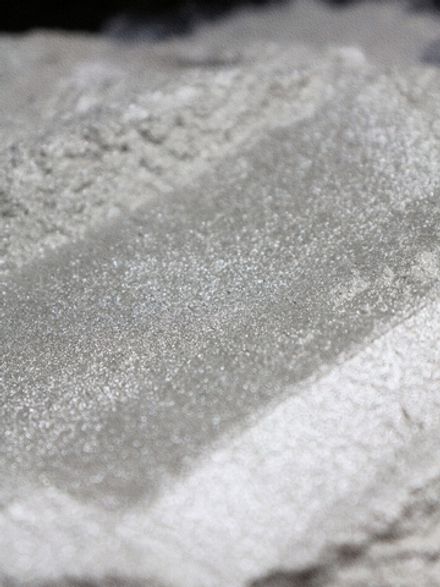 Пигмент 8737 - Серебреный жемчуг мерцающий 100 - универсальный