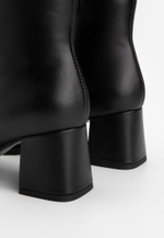 Ботильоны // Inga // Black