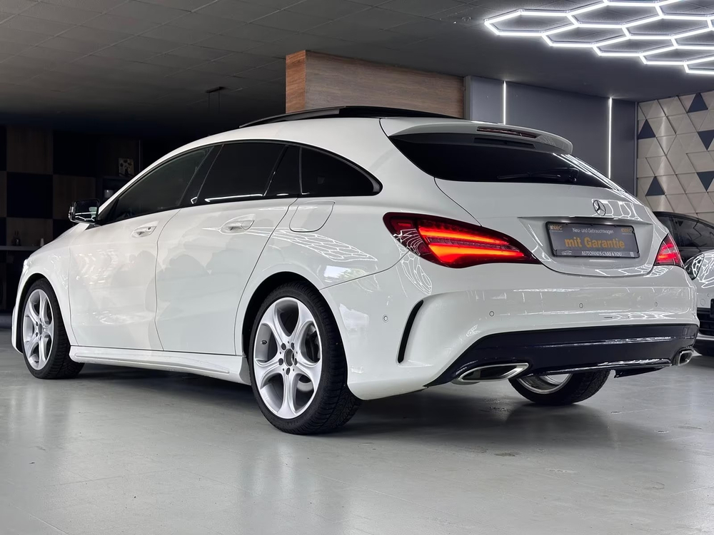 Mercedes-Benz CLA Shooting Brake AMG Line