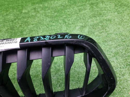 Решетка радиатора левая BMW X2 F39 (2017-2023)