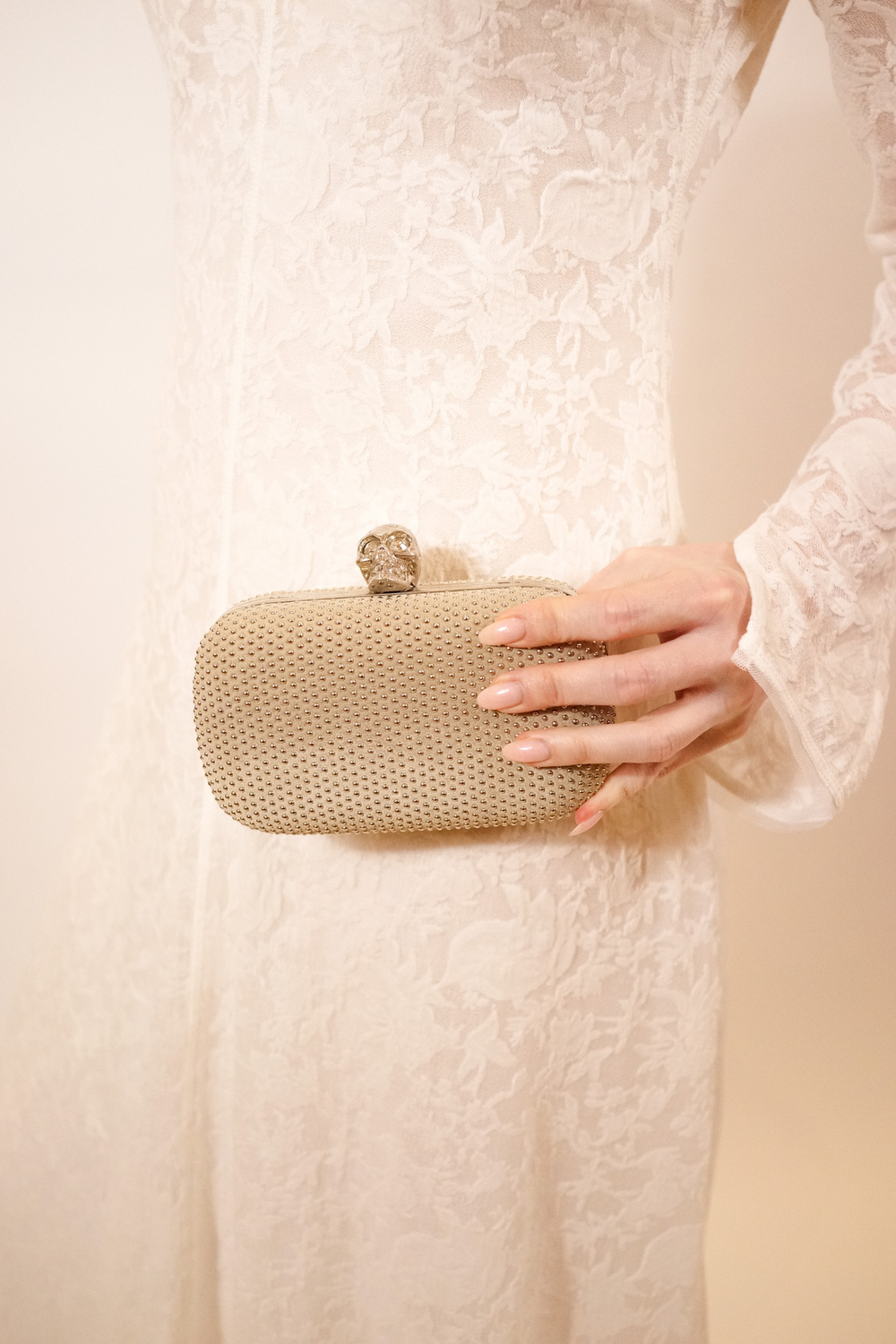 88972AC6-1C5B-46DC-989C-4958F28D7E1E