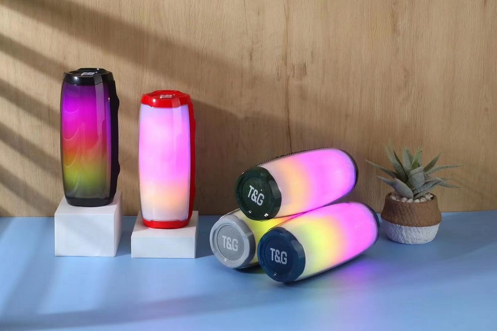 Беспроводная колонка TG-366 (10W/TF/FM) LED Flashing