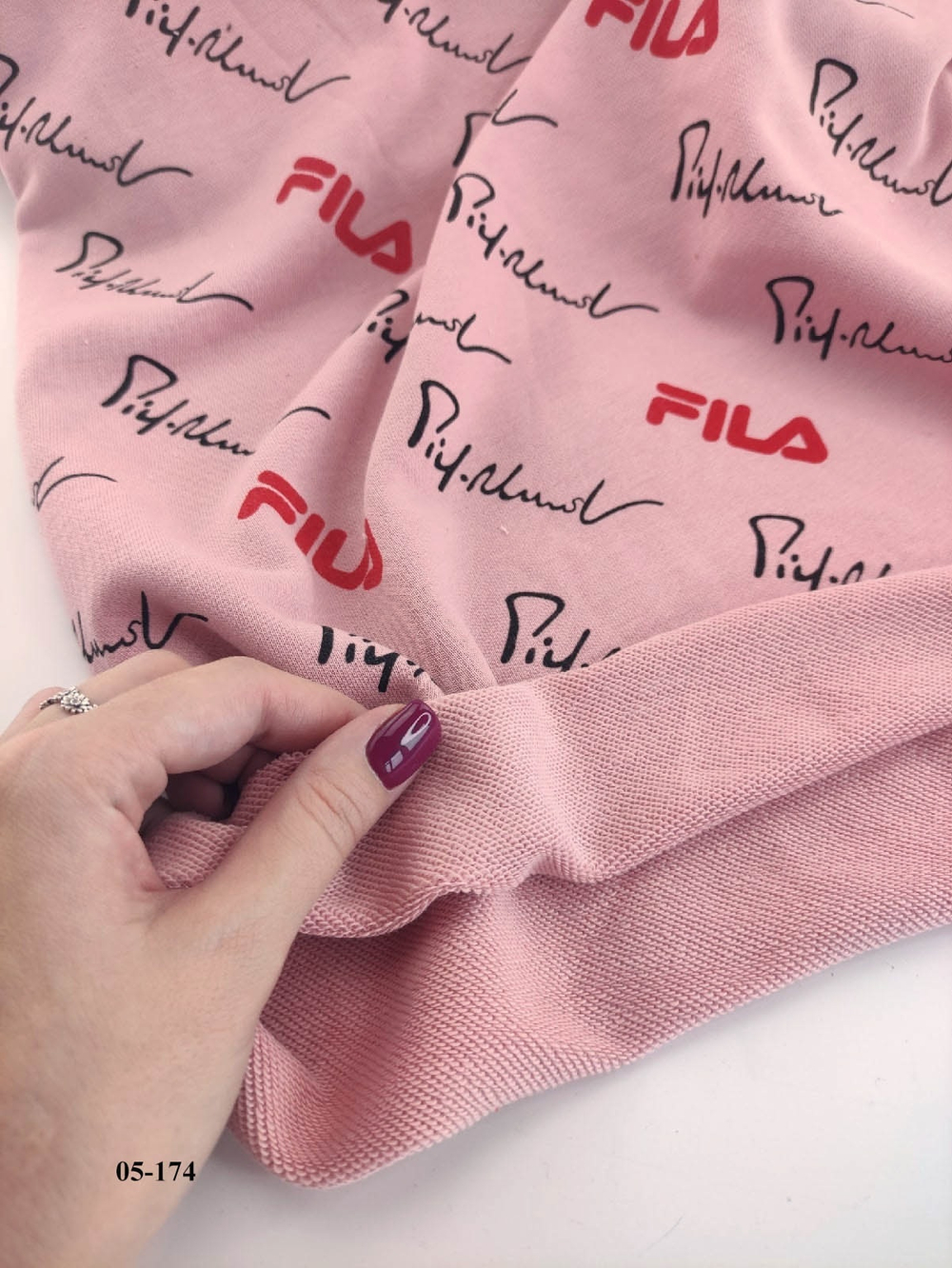 FILA ПОЧЕРК НА ПУДРЕ - Футер 2х нитка с лайкрой КОМПАКТ ПЕНЬЕ (МР420) УЦЕНКА!