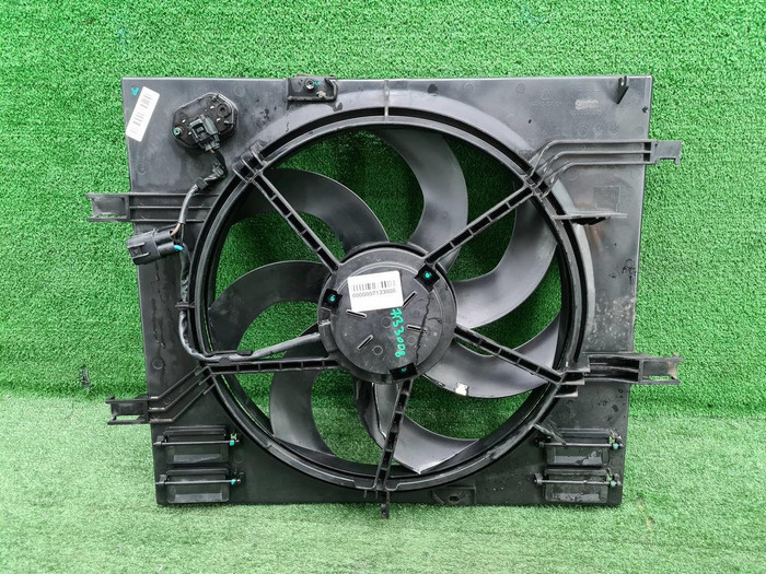 Диффузор с вентилятором Geely Atlas 1 (2016-2022)