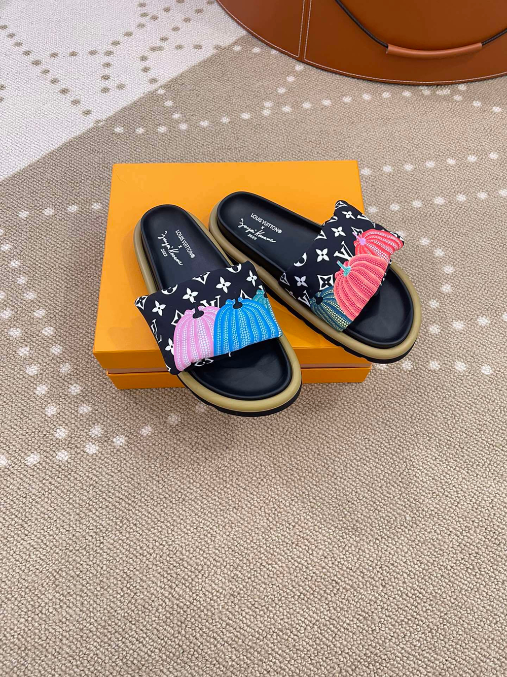 Louis Vuitton Pool Pillow Flat Comfort Mule