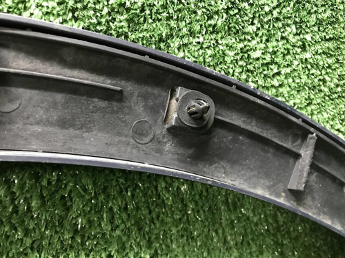 Расширитель задний левый Hongqi HS5 (2023-н.в.)