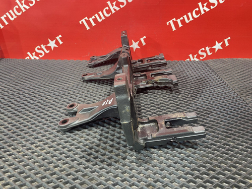 Кронштейн EGR