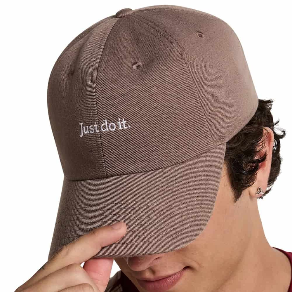 Баскетбольная кепка Nike Club Cap Brown