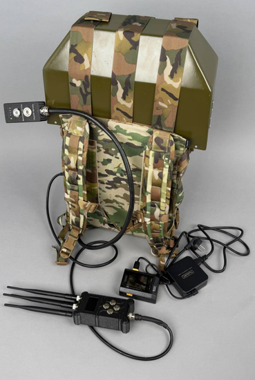 Носимое устройство РЭБ "ЗОНТ S6 200-5900 МГц" + детектор "Защитник Неба" (500W)