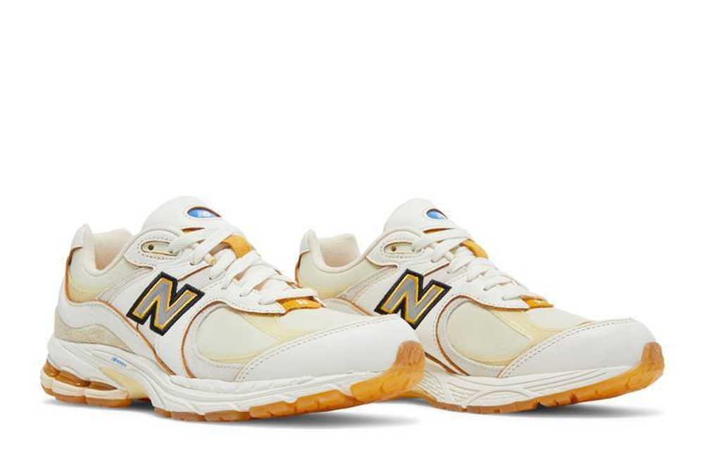 Кроссовки New Balance Nb 2002R Conversations Amongst Us