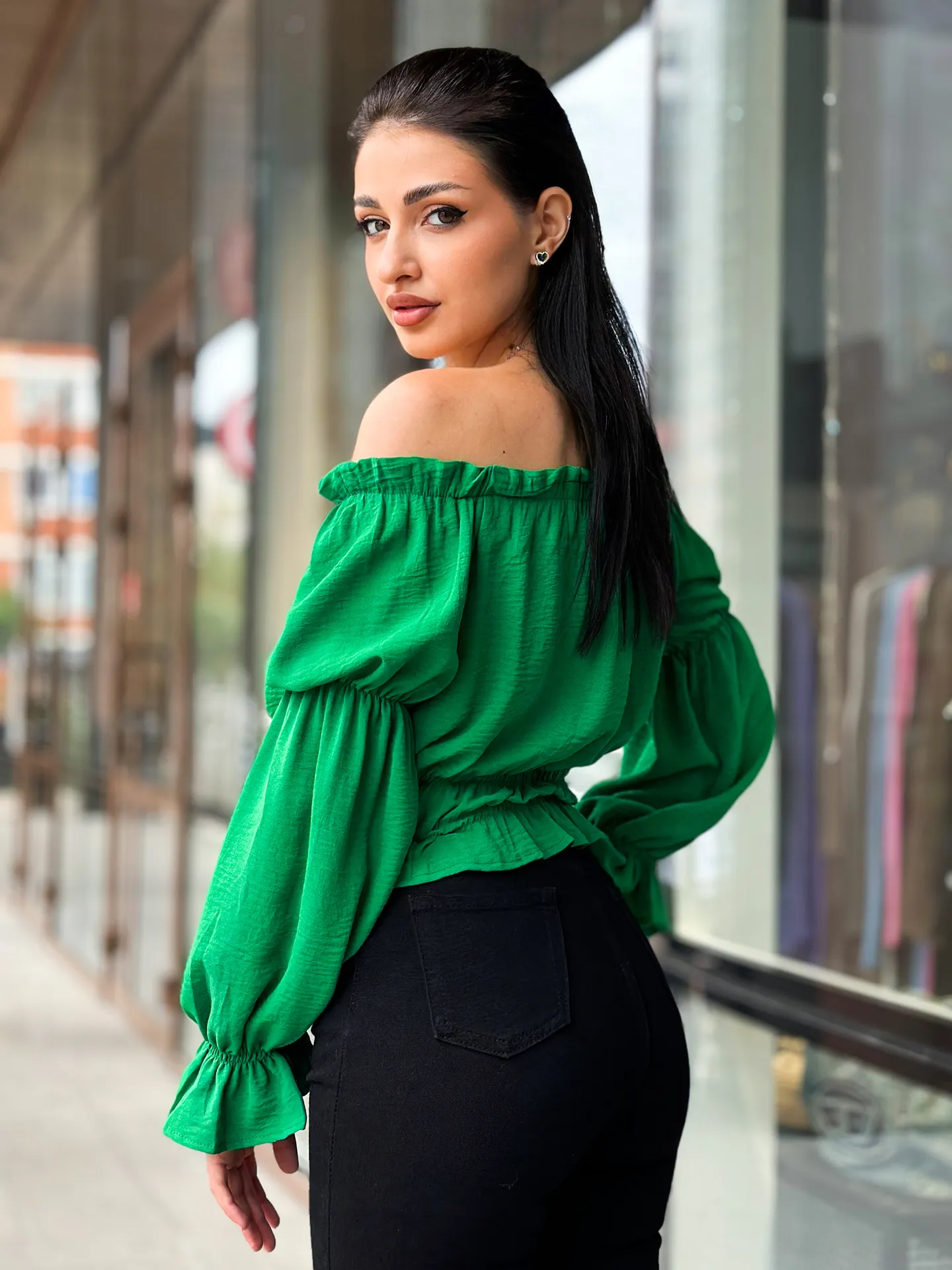 Топ Miss Sumaya 185 на резинке с длинным рукавом и затяжками спереди