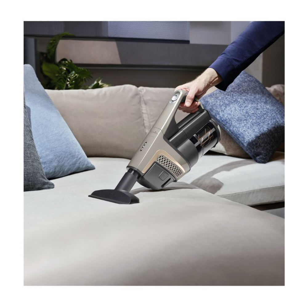Пылесос Miele SOML5 Triflex HX2