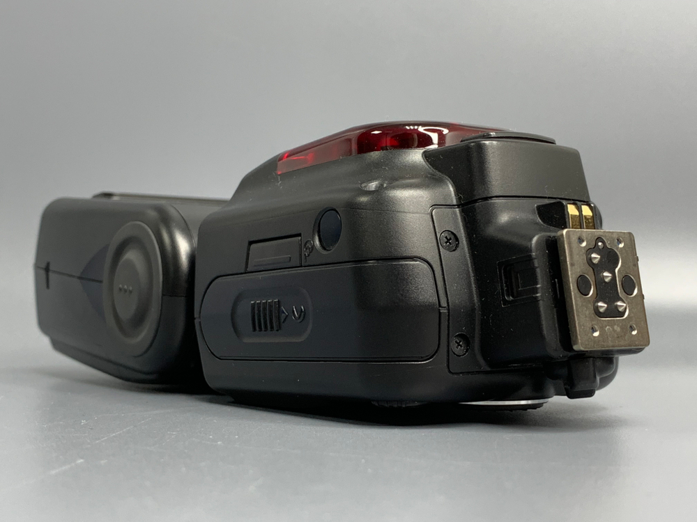 Nikon Speedlight SB-900