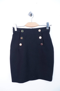 Юбка в лаконичном дизайне, визуально на 44 размер