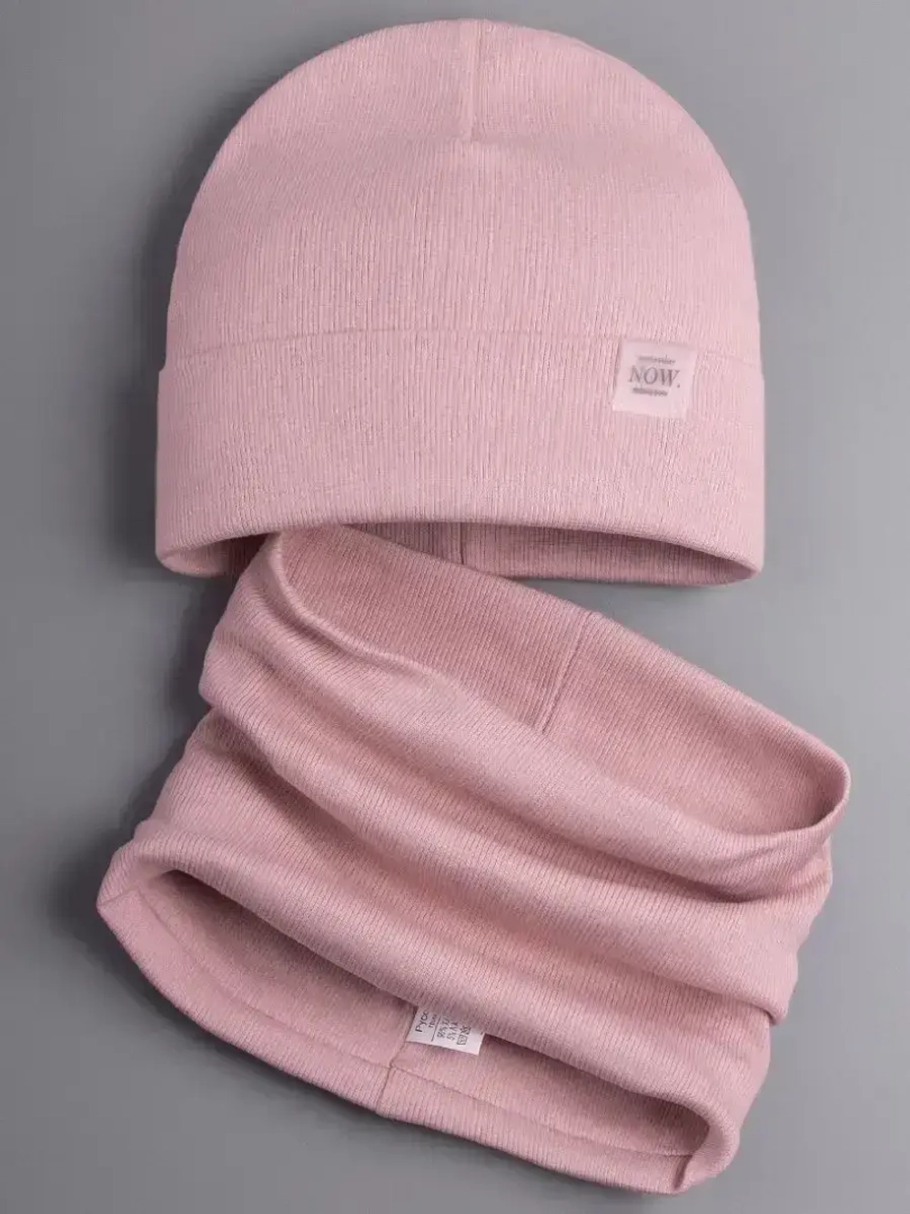 Шапка трикотажная и снуд для девочки на осень